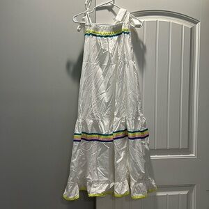 Beulah Style dress that ties at the shoulders new and tag fell off size m